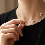 Colar Elegância Floral