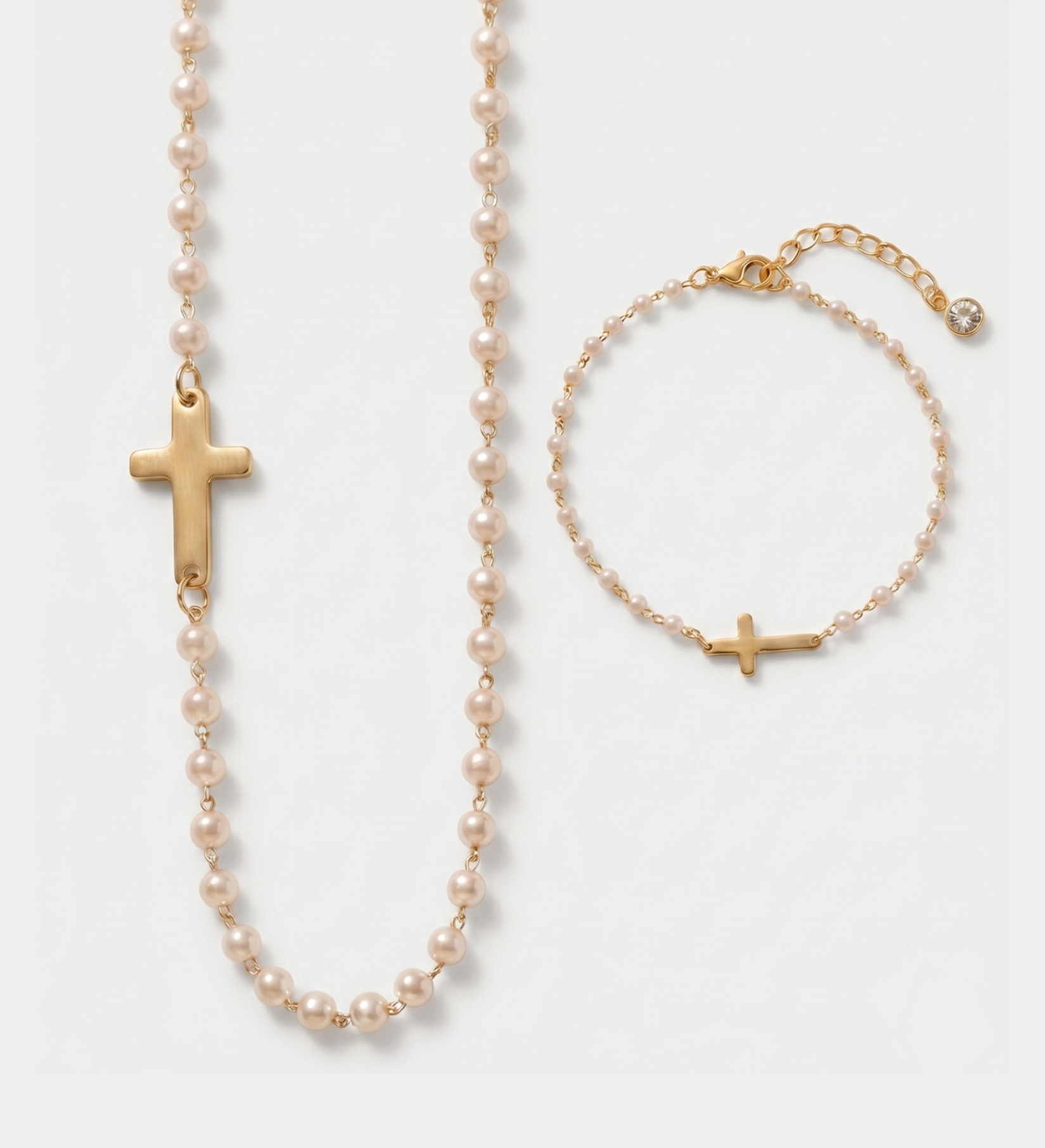 Conjunto com Cruz e Pérolas