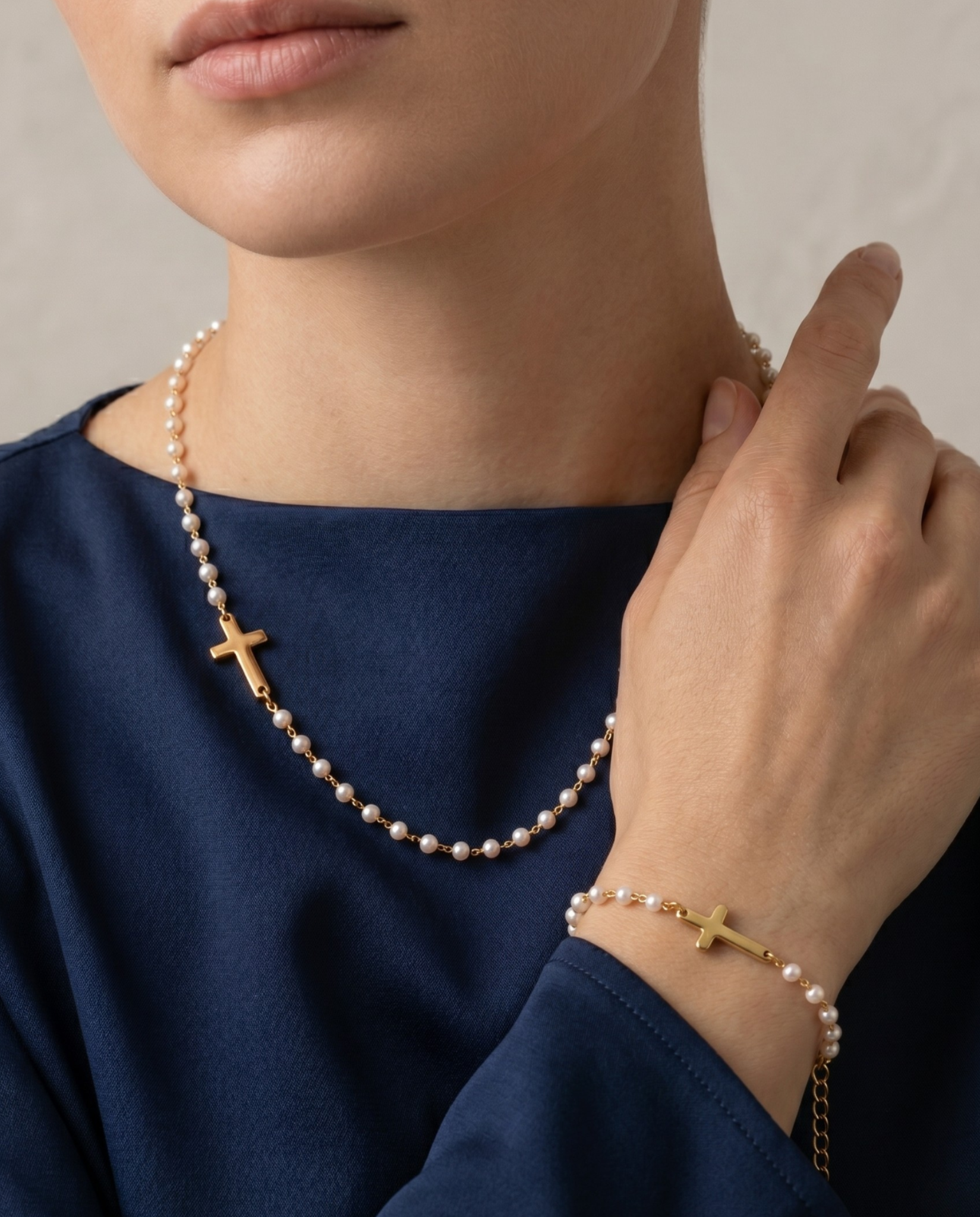 Conjunto com Cruz e Pérolas