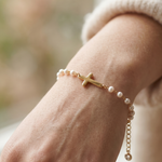 Pulseira com Cruz e Pérolas
